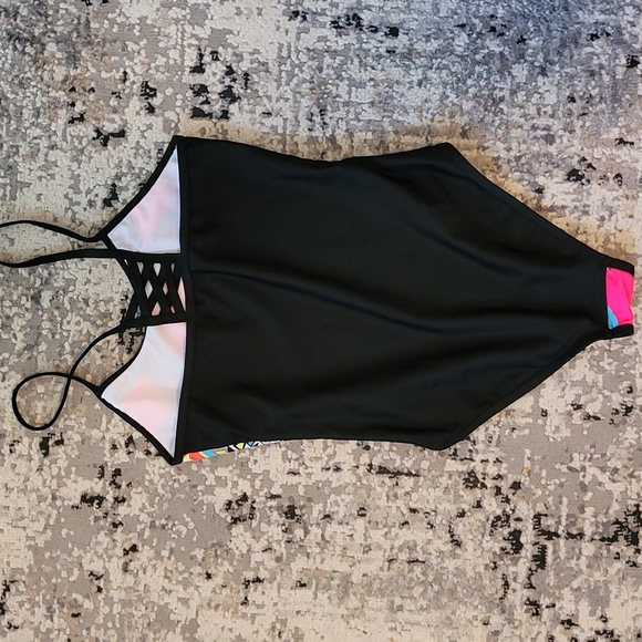 Jantzen girls swimwear - Picture 2 of 2